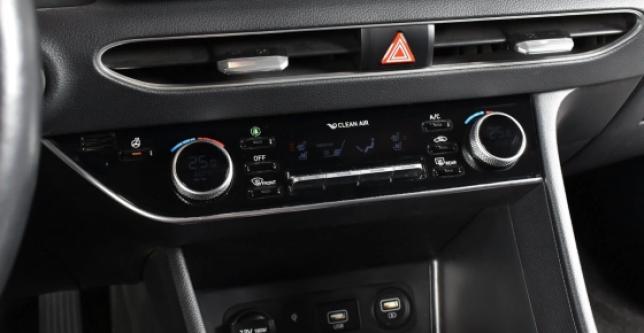 фото 651345-11 - Под такси