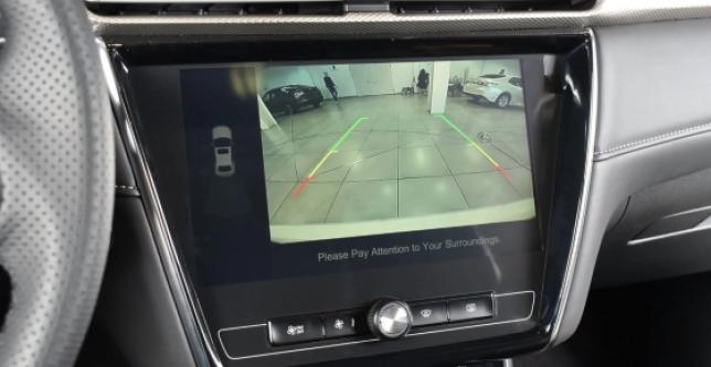 фото 651347-10 - Под такси