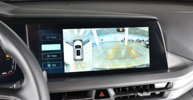 фото 659445-10 - Под такси