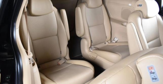 фото 659449-08 - Под такси