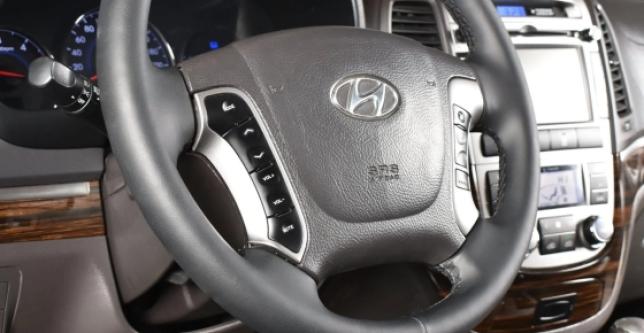 фото 659456-12 - Под такси