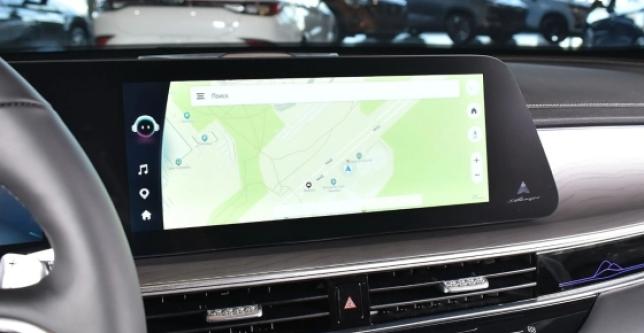 фото 659621-12 - Под такси