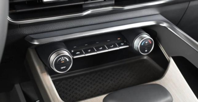 фото 659626-10 - Под такси