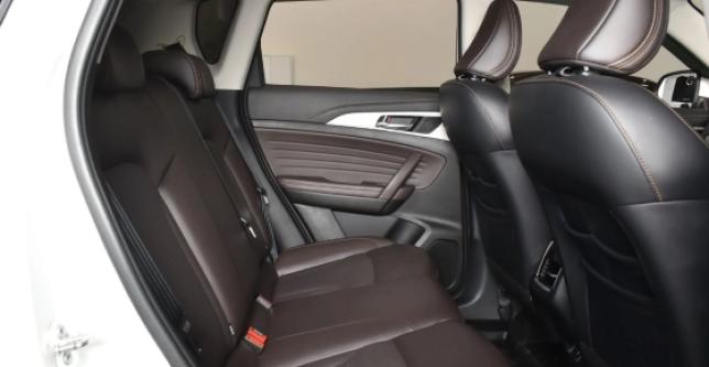 фото 662095-06 - Под такси