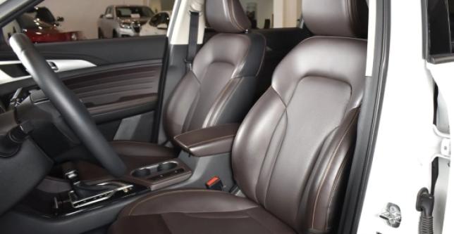 фото 662095-08 - Под такси