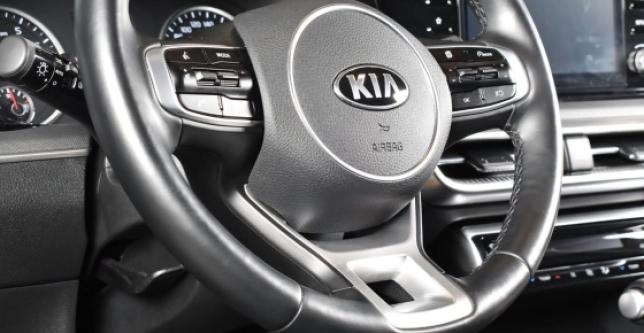 фото 669098-11 - Под такси