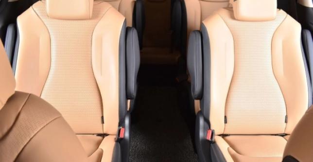 фото 669366-07 - Под такси