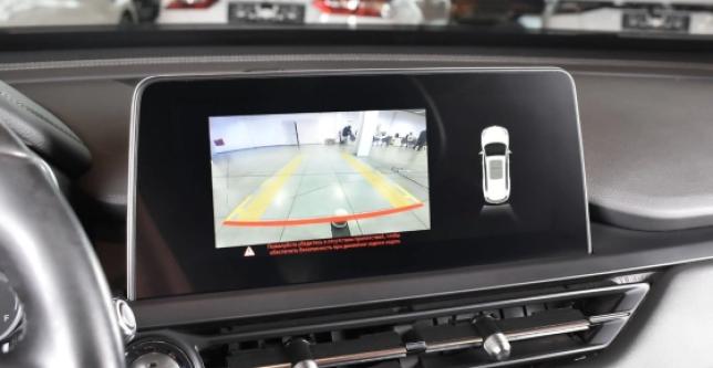 фото 670308-08 - Под такси