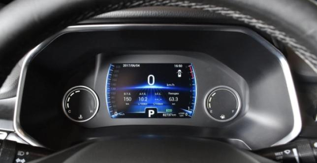 фото 670308-11 - Под такси