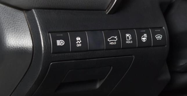 фото 675616-11 - Camry