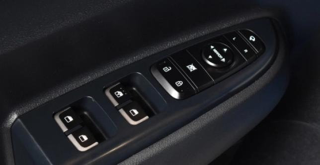 фото 686186-12 - Под такси