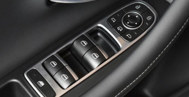 фото 686729-12 - Под такси