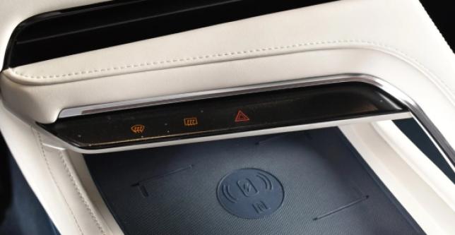 фото 687707-11 - Под такси