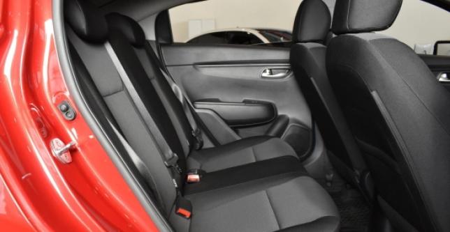 фото 687753-09 - Под такси