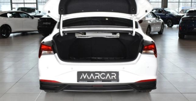 фото 688986-25 - Под такси