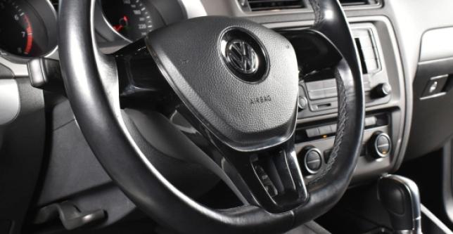 фото 698064-15 - Jetta