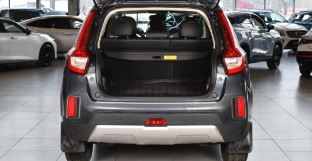 фото 698374-09 - Geely