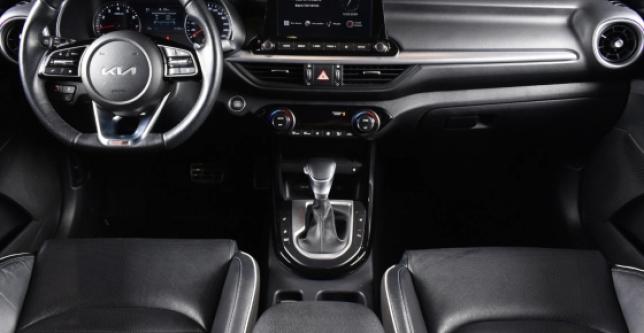 фото 699126-13 - Под такси