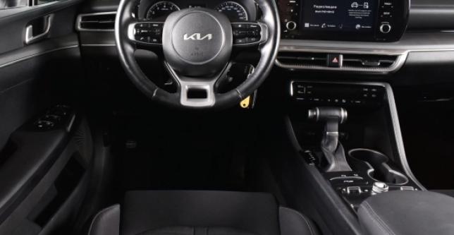 фото 702725-10 - Под такси