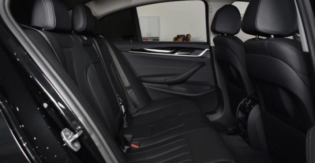 фото 704416-12 - 5 серии