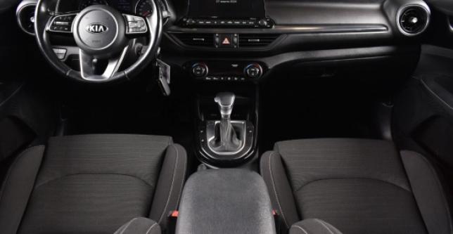 фото 704640-13 - Под такси