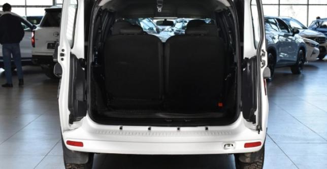 фото 706054-09 - Под такси