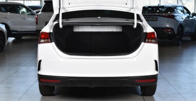 фото 708829-09 - Под такси