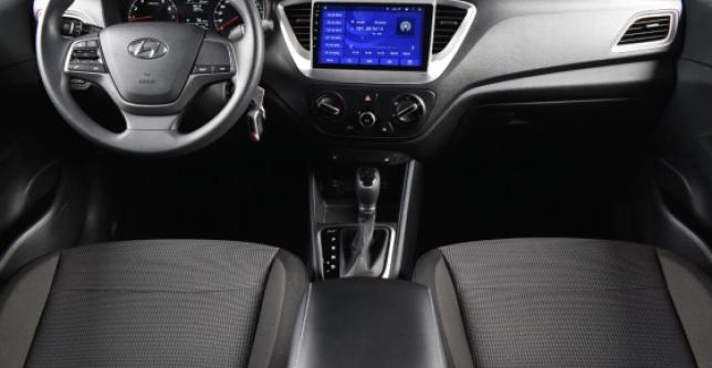 фото 708829-13 - Под такси