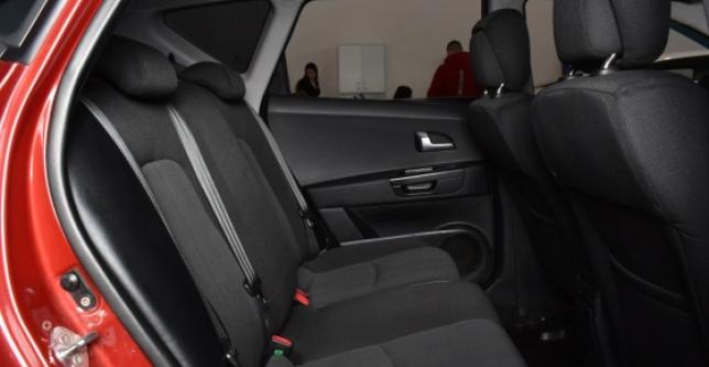 фото 709010-11 - Под такси