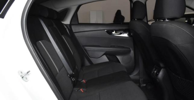 фото 709014-11 - Под такси