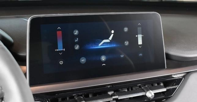 фото 70eea0913d80 - Под такси