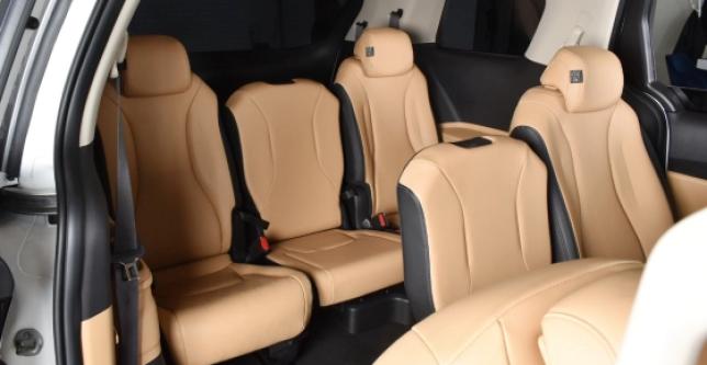 фото 713714-12 - Под такси