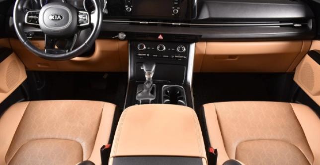 фото 713714-13 - Под такси