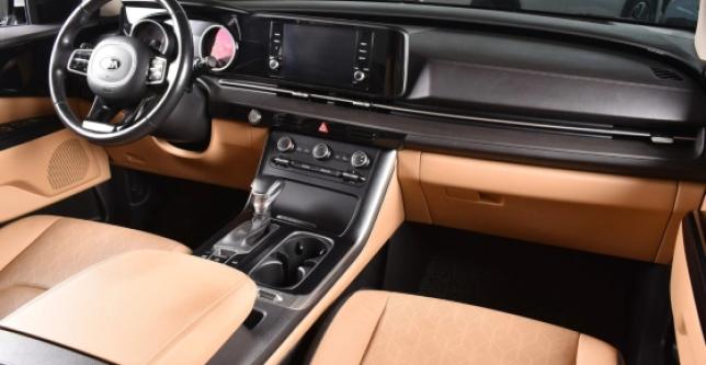 фото 713714-14 - Под такси