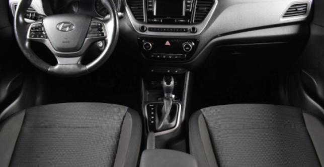 фото 714577-13 - Под такси