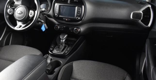 фото 714659-12 - Под такси