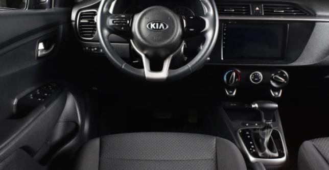 фото 715357-10 - Под такси