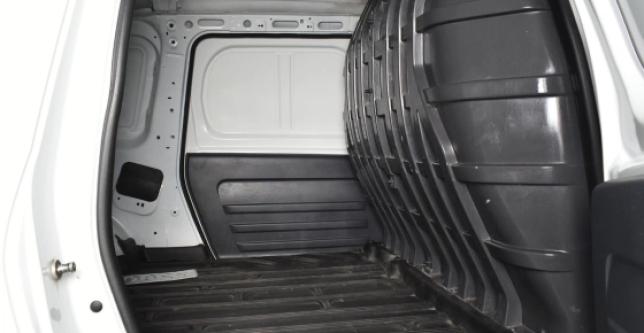 фото 716934-11 - Под такси