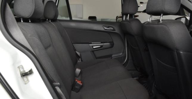 фото 725971-11 - Под такси