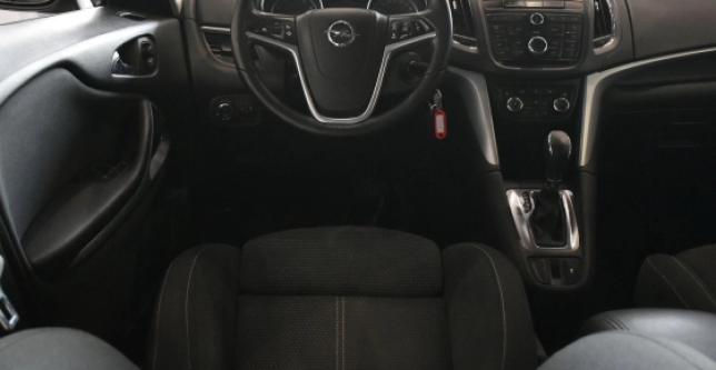 фото 730607-10 - Под такси