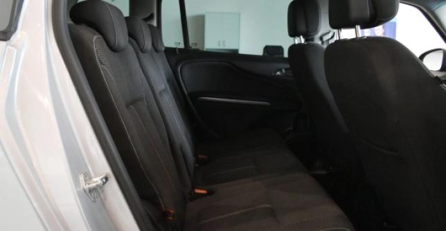 фото 730607-11 - Под такси