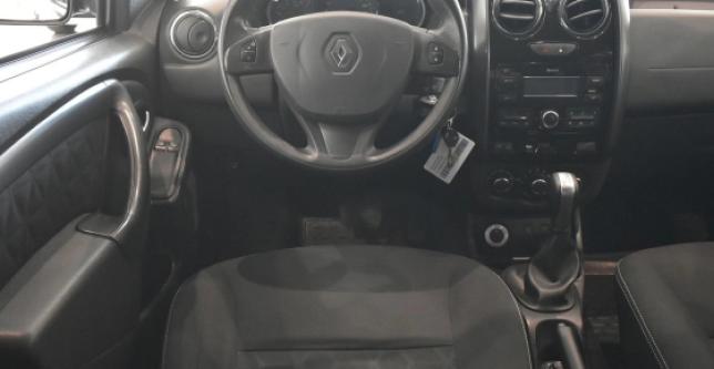 фото 730811-08 - Под такси