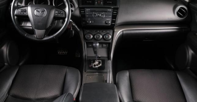 фото 738924-10 - Mazda