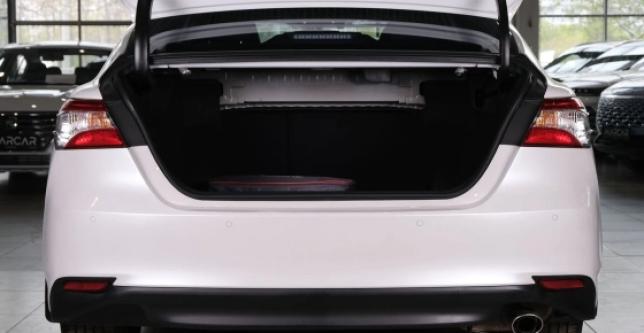 фото 738932-07 - Под такси