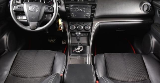 фото 739967-10 - Mazda