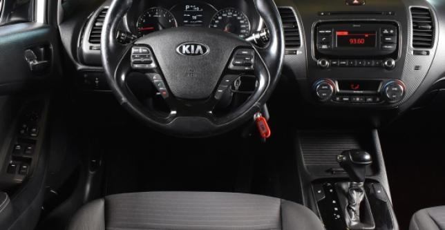 фото 7770445aab1a - Под такси