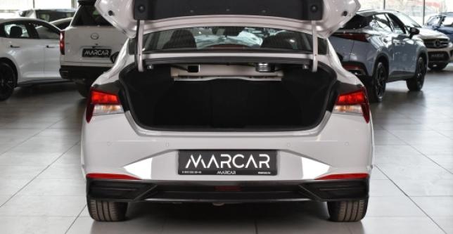 фото 7e407697ca32 - Под такси