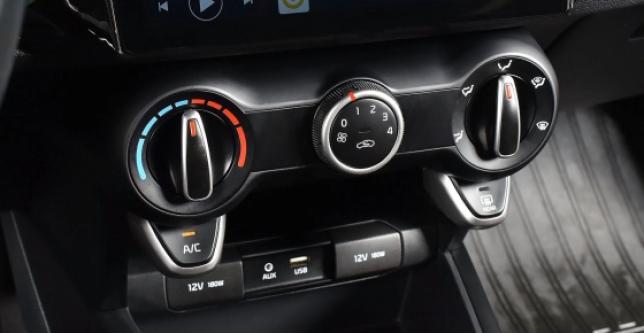 фото 80872a19872e - Под такси