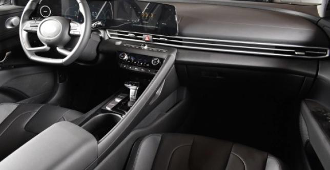 фото 84969c49fffd - Под такси