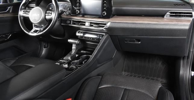 фото 861577126bc6 - Под такси